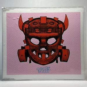 19/2000, Gorillaz, Good - Photo 1/4