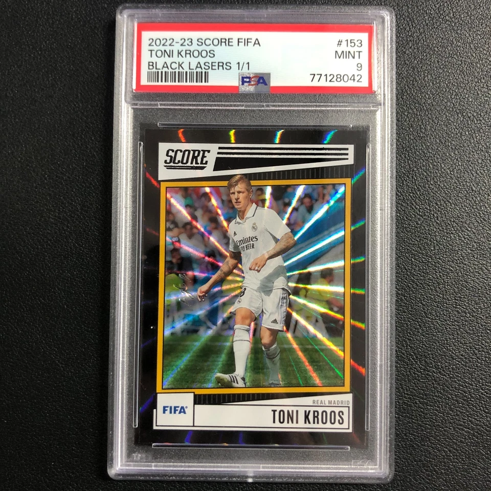 2022-23 Panini Score FIFA Toni Kroos Black Lasers 1/1 PSA 9 Real Madrid - Image 1 of 2