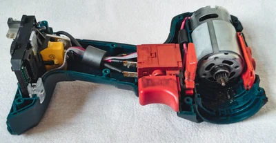 Bosch GSR 18-2-Li Akkuschrauber OHNE Getriebe und Bohrfutter Ersatzteile Defekt - Bild 1 von 4