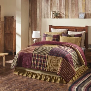 Connell King Quilt 106Wx97L - Picture 1 of 6