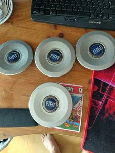 4 Fiat Punto Radnarben Kappen gehen rüber guter Zustand - Bild 1 von 8