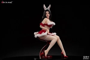 BearPanda She Is Real 1/5 Scale Limited Version Collectible Painted Model New - Picture 1 of 16