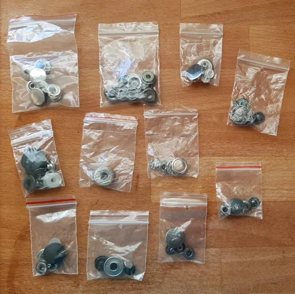 Konvolut Druckknöpfe und Jeansknöpfe - Bild 1 von 4