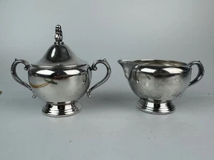 Oneida Stainless Covered Sugar and Creamer Set * Vintage - Picture 1 of 4