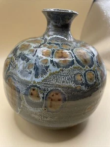 Art Pottery Round Bud Vase Brown/Blue/Gray Spotted Signed- Home Table Decor - Picture 1 of 9