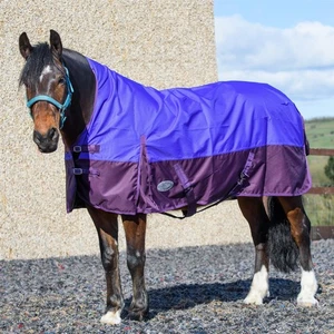 600D Lightweight Turnout Horse Rug Water Resistant HALF NECK Purple/Plum 5'6-5'9 - Picture 1 of 12