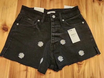 Pantalones Cortos de Jean Forever 21 Daisy Negros Denim Corte Deshilachado-Talla 27 Cintura (Pequeño)*NUEVOS Foto 1 de 4