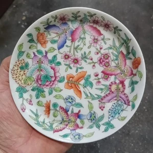 Collectable Art Hand Painting Famille Rose Porcelain butterfly Plate - Picture 1 of 5