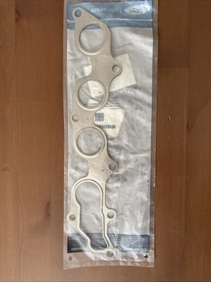 Genuine Ford Galaxy S-Max Fiesta ST Mondeo Mk4 Exhaust Manifold Gasket 1136702 - Image 1 of 4