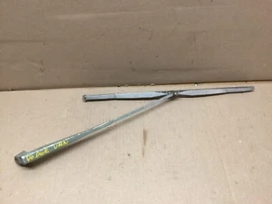 Vintage Dodge Van ANCO Wiper Arm Bolt On OEM - Picture 1 of 4