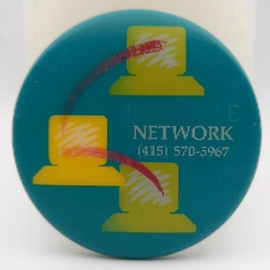 Vintage unsichtbares Netzwerk linsenförmige Pinback-Taste drahtlos Technik Werbung - Bild 1 von 4