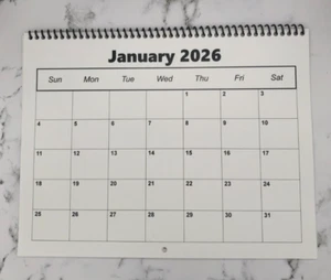 Calendario en Blanco 2026 - 8.5" x 11" Listo para DECORAR, SELLO, DISEÑA A TU MANERA - Imagen 1 de 1