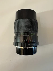 Vivitar 135mm telephoto fixed focal length lens f1:2.8 for Minolta cameras - Picture 1 of 7