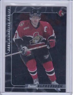 Daniel Alfredsson 2000 Be A Player Signature Series Hockey Card 19 Grade MT - Image 1 of 2