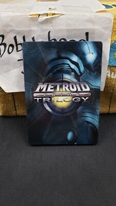 CIB METROID PRIME TRILOGY NINTENDO WII VIDEO GAME COMBLETE IN BOX STEEL CASE