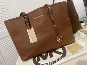 Michael Kors Jet Set Medium Saffiano Leather Top-Zip Tote Bag Women’s Handbag - Picture 1 of 11