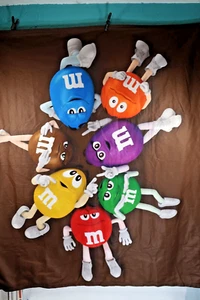 M&Ms Fleece Lightweight Throw Blanket Mars Chocolate Candy Characters 60"X50" - Picture 1 of 6