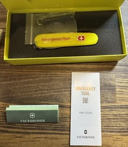 VICTORINOX EMERGENCY TOOL, HUNSTSMAN LIGHT JP Limited Edition Swiss Army Knife - Picture 1 of 11