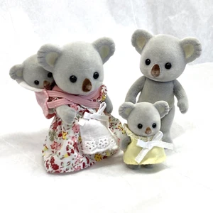 Sylvanian Families KOALA FAMILY Epoche Calico Critters Figuren Mama Papa Baby Kind - Bild 1 von 8