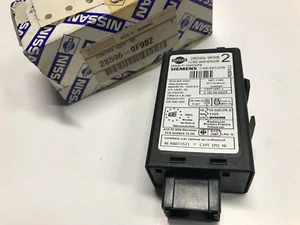 285969F982 5WK48660B 285969F971 CENTRALINA CHIAVE AVVIAMENTO NISSAN NEW OE - Picture 1 of 1