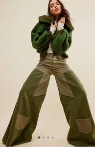 Free People Tricia Fix Reworked Denim Bell Jeans Patchwork Oliv XS Neu mit Etikett/Neu mit Etikett - Bild 1 von 7