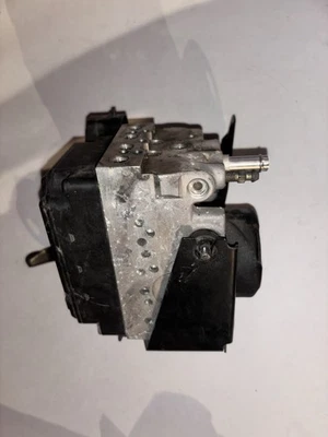 Módulo de bomba de freno ABS LEXUS IS300 2002-2005 44540-53020 Foto 1 de 4