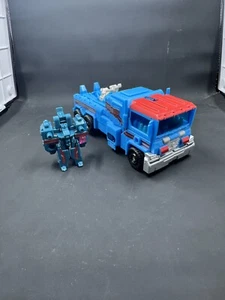 AM-27 Ultra Magnus | Japanese Transformers Prime Arms Micron Hasbro - Picture 1 of 3