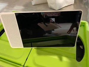 Lenovo 10" Smart Display 10 with Google Assistant Bamboo/White - Picture 1 of 1