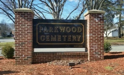 Parkwood cemetery four burial plots real close to office Baltimore, Md Parkwood Foto 1 de 4