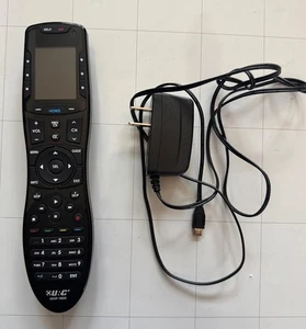 Telecomando Wi-Fi programmabile URC MX HomePro MXHP-R500 con hub di controllo MXHP-H500 - Foto 1 di 5