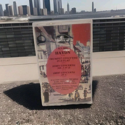 Franz Joeseph HAYDN - Horn Trumpet & Oboe Concerti Cassette   AC-8088 - Image 1 of 4