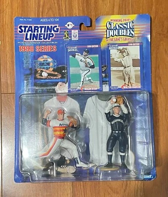 FIGURAS CLÁSICAS DOBLES NOLAN RYAN Y WALTER JOHNSON SERIE 1998 ALINEACIÓN INICIAL Foto 1 de 2