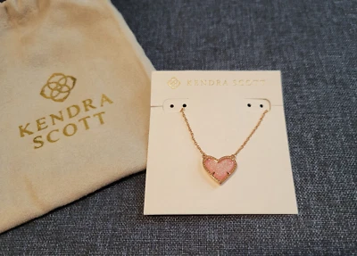 Kendra Scott Ari Heart Rose Gold Light Pink Drusy Pendant Necklace - NWT - Image 1 of 4