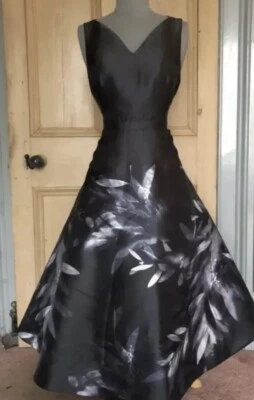 Stunning COAST Black Silver Grey Floral Fit Flare Occasion Midi Dress Size 14 - Image 1 of 4