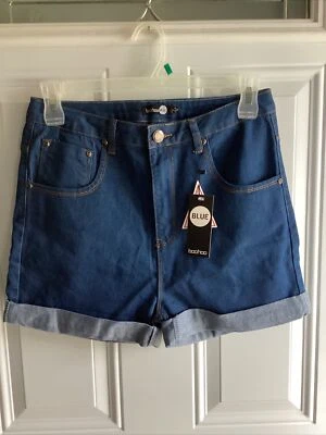 Pantalones cortos con puños Boohoo azul denim para mujer talla 10, W33X2,5. Entrepierna nueva con etiquetas. Foto 1 de 4