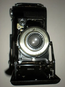 VINTAGE KODAK No. 1 DIOMATIC FOLDING CAMERA with 1942 Leather Case - Photo 1 sur 22