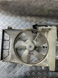 Ventola raffreddamento radiatore motore TOYOTA YARIS 2007 MK2 MK2 1.0 benzina - ORIGINALE OEM - Foto 1 di 10