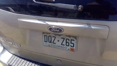 1999-2003 Windstar Rear Hatch Handle With License Plate Trim Surround Silver Bq - Image 1 of 4