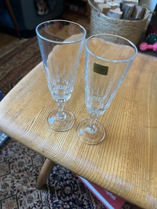 2 vintage luminarc crystal champagne glasses - Picture 1 of 7