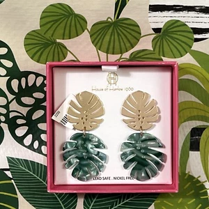 Monstera Leaf Dangling Earrings Green Gold Nickel Free Tropical Plant Palm NWT - Picture 1 of 12