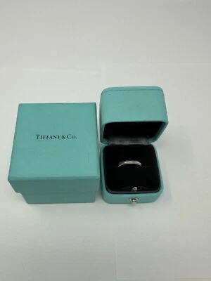 蒂芙尼 Ring Together Milgrain 3 毫米 US 7 950 铂金带盒!!! — 第 1/4 张图片