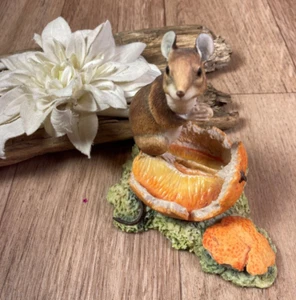BORDER FINE ARTS MAUS AUF ORANGE 1983 ORNAMENT VON AYRES - Bild 1 von 2
