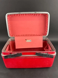 Vintage Sears Courier By Samsonite Travel Makeup Hard Case No Key Red - Picture 1 of 15
