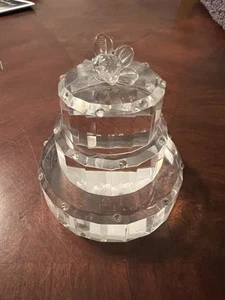 Oleg Cassini Rhinestone Crystal Cupcake Paperweight Figurine Sculpture - Picture 1 of 3