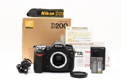 Nikon D200 Digital SLR Camera Body w/BOX [11349 shots! GOOD] from Japan - Image 1 of 4