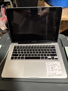 Apple MacBook Pro DUO 13" Mid 2010 2.4ghz 4GB RAM NO Battery 500 GB HD YATM - Picture 1 of 5
