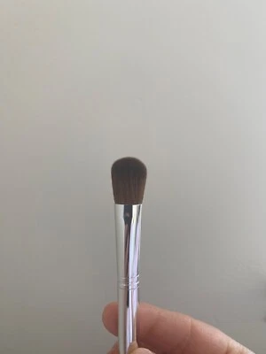 Cepillo licuadora de sombras de ojos Clinique Eye Shader TAMAÑO COMPLETO NUEVO AUTÉNTICO $34 Foto 1 de 2