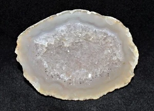 Small Agate Geode Half Cut & Polished 2" x 1.5" - Picture 1 of 4