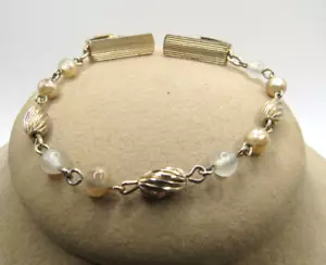 Brushed Gold Tone Sweater Clip Guard Cardigan Chain Classic Round l Vintage - Picture 1 of 3