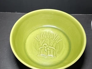 Franciscan Serving Bowl Wheat Green MCM California - Picture 1 of 6